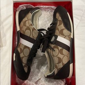 Only wore a few times. Practically brand new.